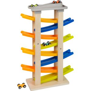 Pista con aparcamiento XL